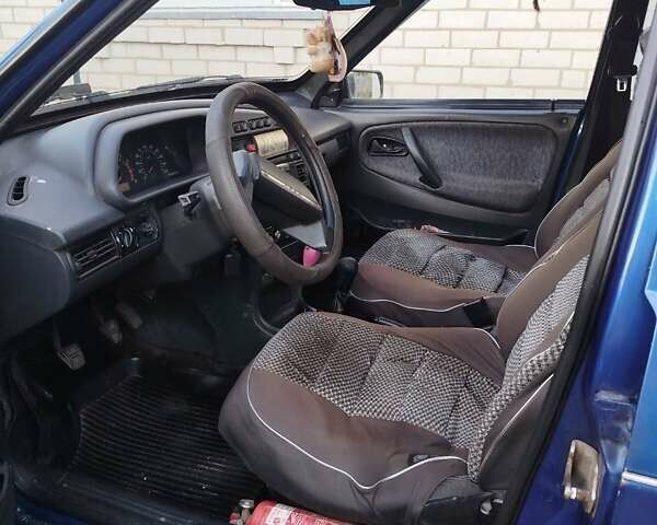 Синий ВАЗ 21099, объемом двигателя 1.6 л и пробегом 204 тыс. км за 2200 $, фото 3 на Automoto.ua