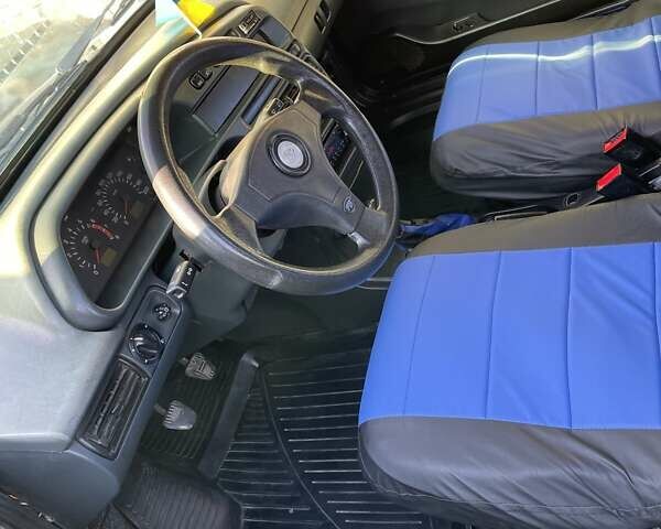 Синий ВАЗ 21099, объемом двигателя 1.6 л и пробегом 210 тыс. км за 2000 $, фото 5 на Automoto.ua