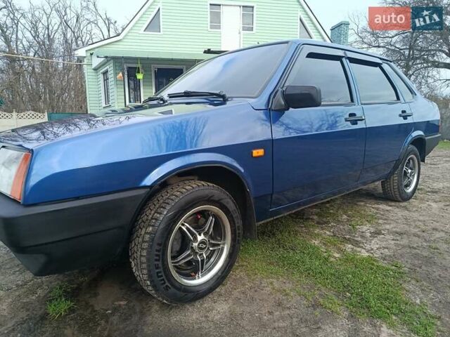 Синий ВАЗ 21099, объемом двигателя 1.6 л и пробегом 94 тыс. км за 2750 $, фото 3 на Automoto.ua