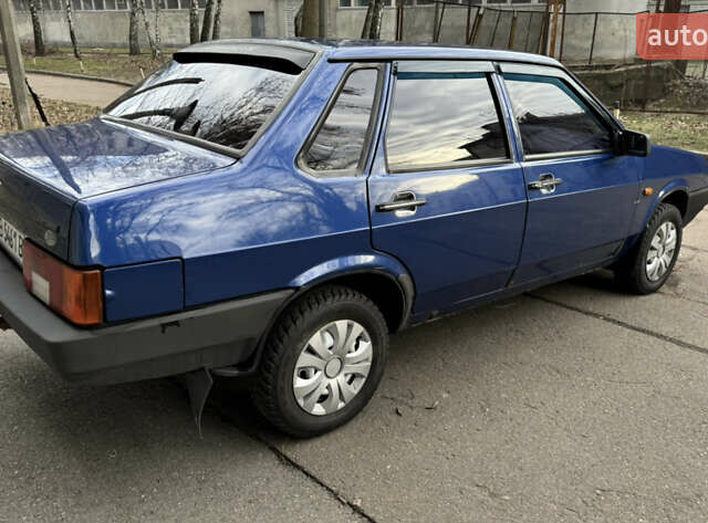 Синій ВАЗ 21099, об'ємом двигуна 1.6 л та пробігом 148 тис. км за 2100 $, фото 1 на Automoto.ua