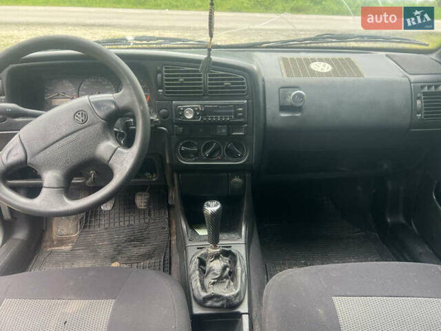 Синий ВАЗ 21099, объемом двигателя 1.6 л и пробегом 180 тыс. км за 1500 $, фото 4 на Automoto.ua