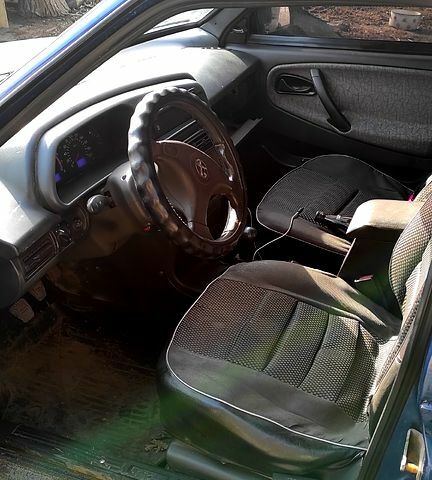 Синий ВАЗ 21099, объемом двигателя 1.6 л и пробегом 190 тыс. км за 1450 $, фото 1 на Automoto.ua