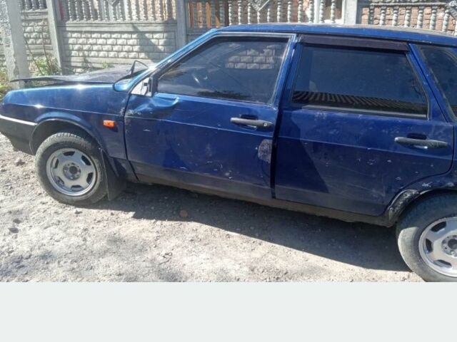 Синий ВАЗ 21099, объемом двигателя 0 л и пробегом 150 тыс. км за 330 $, фото 4 на Automoto.ua