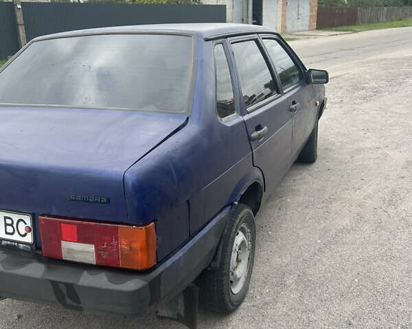Синій ВАЗ 21099, об'ємом двигуна 1.6 л та пробігом 555 тис. км за 1100 $, фото 4 на Automoto.ua