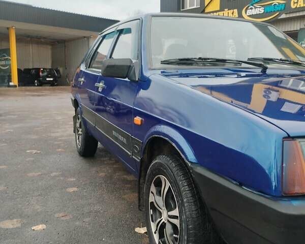 Синий ВАЗ 21099, объемом двигателя 1.6 л и пробегом 159 тыс. км за 2200 $, фото 1 на Automoto.ua