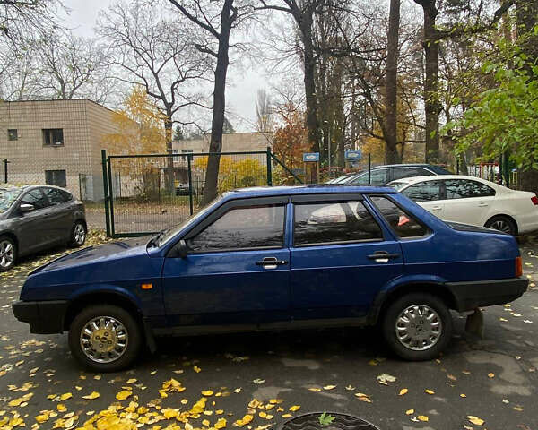 Синий ВАЗ 21099, объемом двигателя 1.6 л и пробегом 130 тыс. км за 3000 $, фото 1 на Automoto.ua