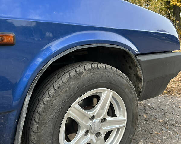 Синий ВАЗ 21099, объемом двигателя 1.6 л и пробегом 100 тыс. км за 1900 $, фото 4 на Automoto.ua