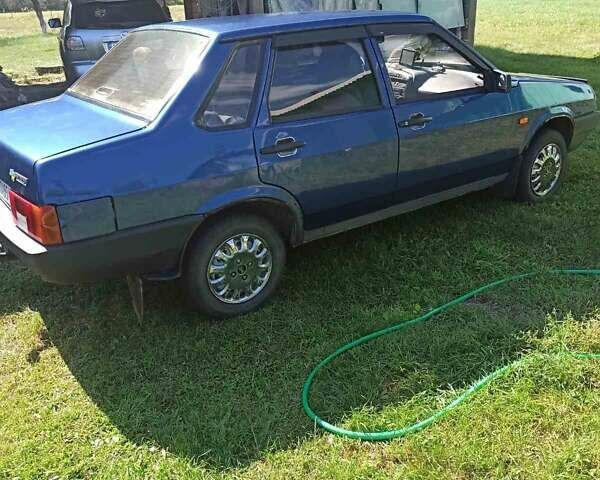 Синий ВАЗ 21099, объемом двигателя 1.6 л и пробегом 130 тыс. км за 2700 $, фото 2 на Automoto.ua
