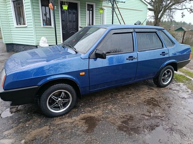 Синий ВАЗ 21099, объемом двигателя 1 л и пробегом 94 тыс. км за 2850 $, фото 3 на Automoto.ua