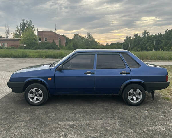 Синий ВАЗ 21099, объемом двигателя 1.6 л и пробегом 160 тыс. км за 1803 $, фото 2 на Automoto.ua
