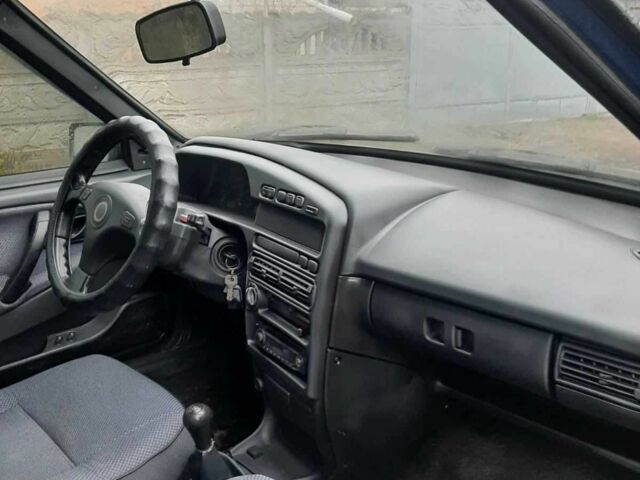 Синій ВАЗ 21099, об'ємом двигуна 1.6 л та пробігом 186 тис. км за 1600 $, фото 9 на Automoto.ua