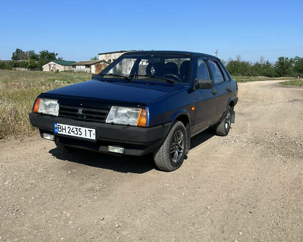 Синий ВАЗ 21099, объемом двигателя 1.6 л и пробегом 266 тыс. км за 2800 $, фото 1 на Automoto.ua