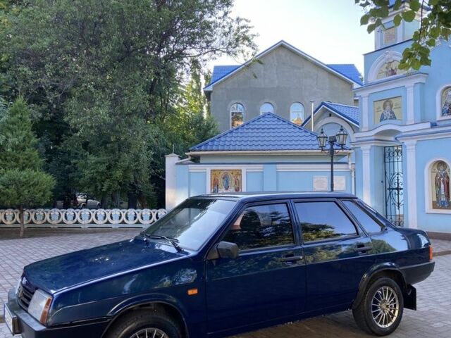 Синий ВАЗ 21099, объемом двигателя 1.6 л и пробегом 180 тыс. км за 2650 $, фото 4 на Automoto.ua