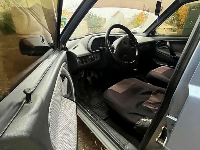 Синий ВАЗ 21099, объемом двигателя 1.6 л и пробегом 300 тыс. км за 1700 $, фото 4 на Automoto.ua