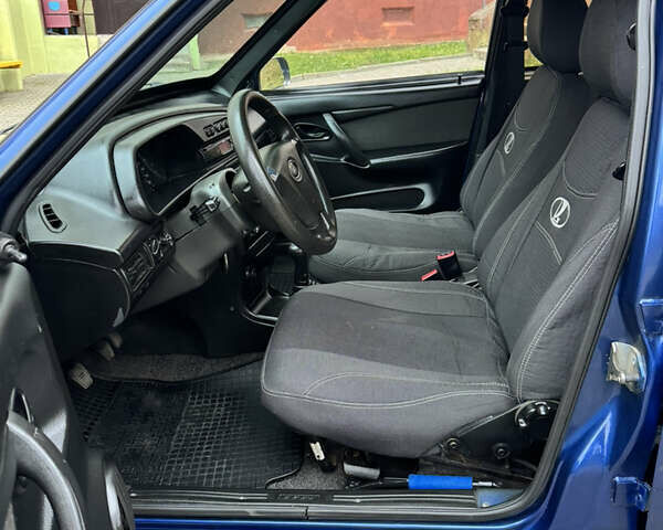 Синій ВАЗ 21099, об'ємом двигуна 1.6 л та пробігом 289 тис. км за 1850 $, фото 23 на Automoto.ua