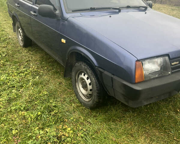 Синий ВАЗ 21099, объемом двигателя 1.6 л и пробегом 180 тыс. км за 1500 $, фото 2 на Automoto.ua