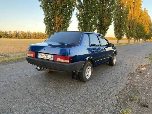 Синий ВАЗ 21099, объемом двигателя 1.6 л и пробегом 220 тыс. км за 1650 $, фото 3 на Automoto.ua