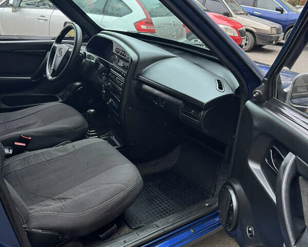 Синій ВАЗ 21099, об'ємом двигуна 1.6 л та пробігом 289 тис. км за 1850 $, фото 26 на Automoto.ua