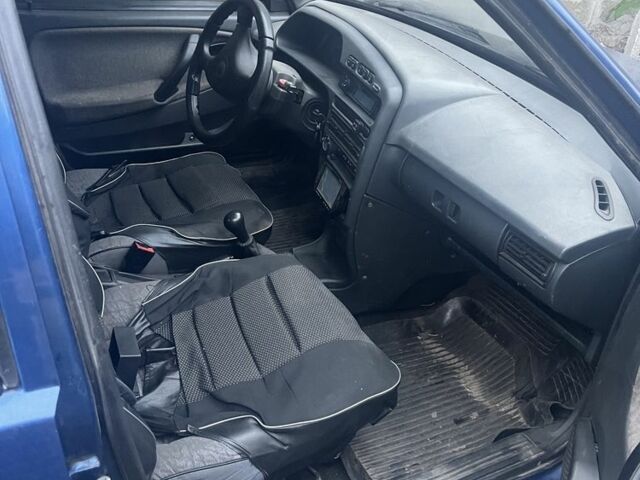 Синій ВАЗ 21099, об'ємом двигуна 1.6 л та пробігом 210 тис. км за 500 $, фото 4 на Automoto.ua