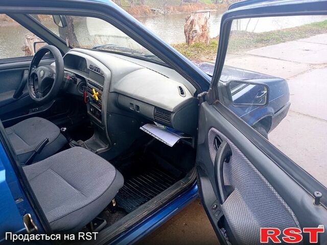 Синій ВАЗ 21099, об'ємом двигуна 1.6 л та пробігом 250 тис. км за 1850 $, фото 7 на Automoto.ua