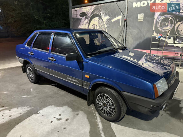 Синий ВАЗ 21099, объемом двигателя 1.6 л и пробегом 220 тыс. км за 2900 $, фото 1 на Automoto.ua