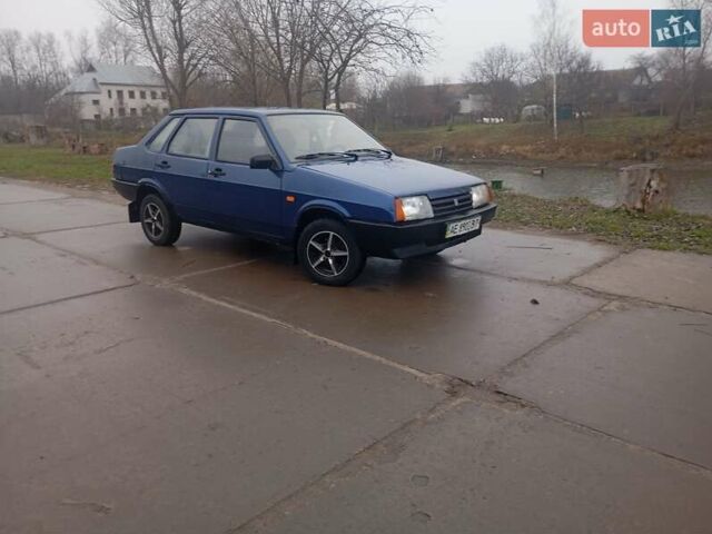 Синій ВАЗ 21099, об'ємом двигуна 1.6 л та пробігом 250 тис. км за 1850 $, фото 6 на Automoto.ua