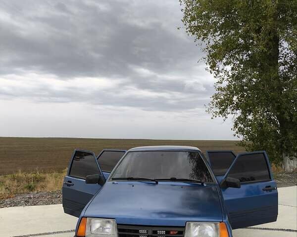 Синий ВАЗ 21099, объемом двигателя 1.6 л и пробегом 215 тыс. км за 2350 $, фото 4 на Automoto.ua
