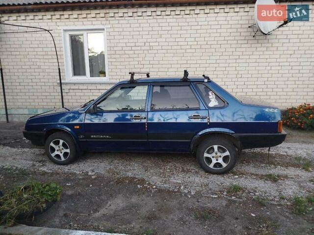 Синий ВАЗ 21099, объемом двигателя 1.6 л и пробегом 204 тыс. км за 2200 $, фото 2 на Automoto.ua