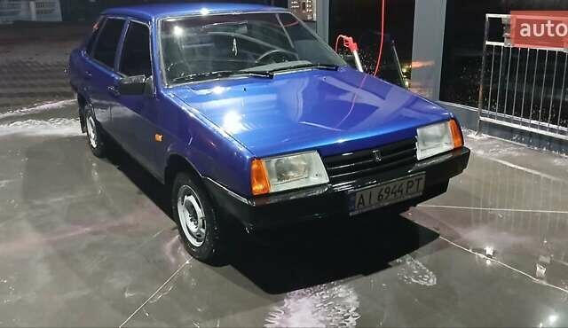 Синий ВАЗ 21099, объемом двигателя 1.6 л и пробегом 60 тыс. км за 2700 $, фото 1 на Automoto.ua
