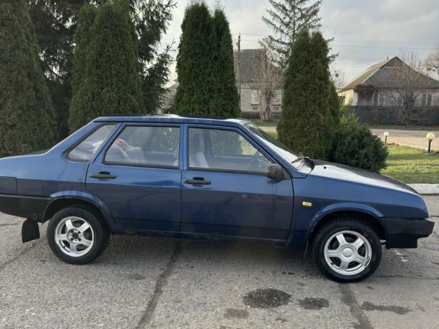 Синий ВАЗ 21099, объемом двигателя 1.6 л и пробегом 138 тыс. км за 1350 $, фото 4 на Automoto.ua