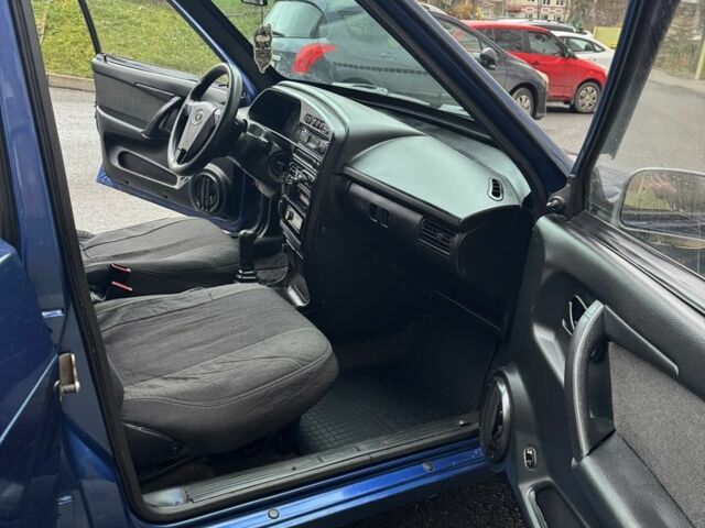 Синій ВАЗ 21099, об'ємом двигуна 1.6 л та пробігом 289 тис. км за 2300 $, фото 5 на Automoto.ua