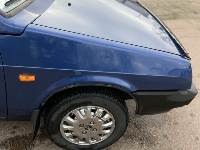 Синій ВАЗ 21099, об'ємом двигуна 1.6 л та пробігом 130 тис. км за 2450 $, фото 15 на Automoto.ua