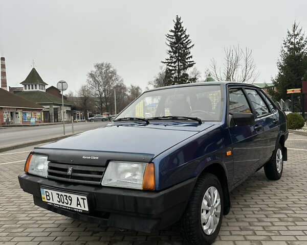 Синій ВАЗ 21099, об'ємом двигуна 1.6 л та пробігом 156 тис. км за 2400 $, фото 1 на Automoto.ua
