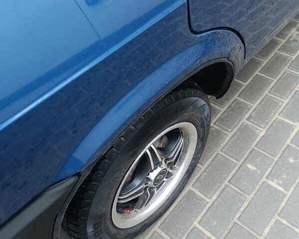 Синій ВАЗ 21099, об'ємом двигуна 1.6 л та пробігом 92 тис. км за 2250 $, фото 12 на Automoto.ua