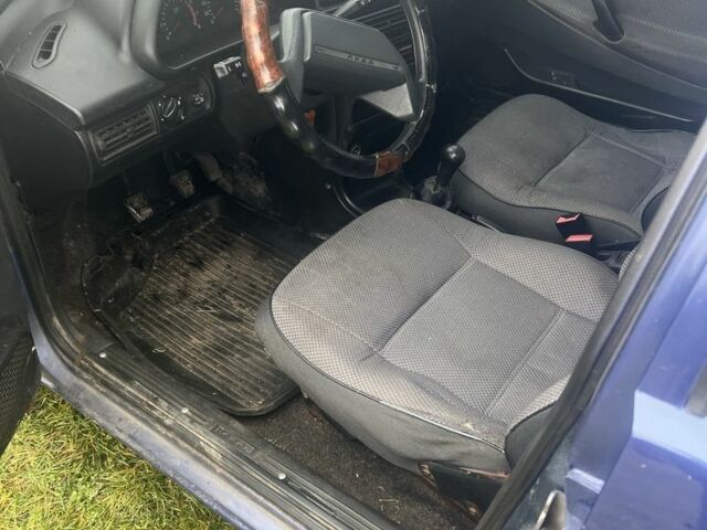 Синий ВАЗ 21099, объемом двигателя 1.6 л и пробегом 150 тыс. км за 1600 $, фото 4 на Automoto.ua