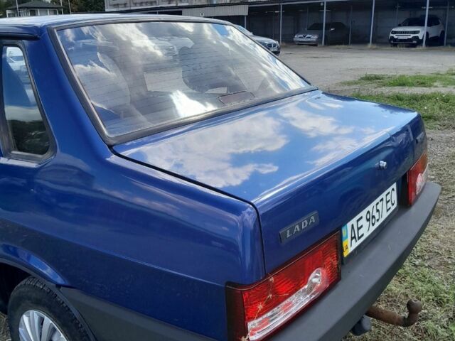 Синий ВАЗ 21099, объемом двигателя 1.6 л и пробегом 50 тыс. км за 4117 $, фото 5 на Automoto.ua