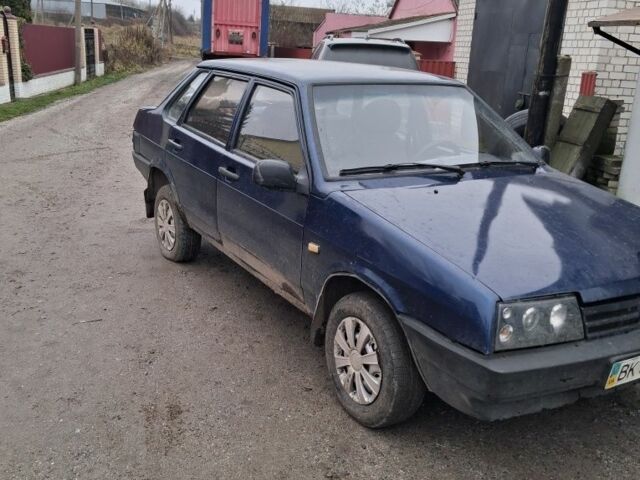 Синій ВАЗ 21099, об'ємом двигуна 1.6 л та пробігом 199 тис. км за 900 $, фото 2 на Automoto.ua