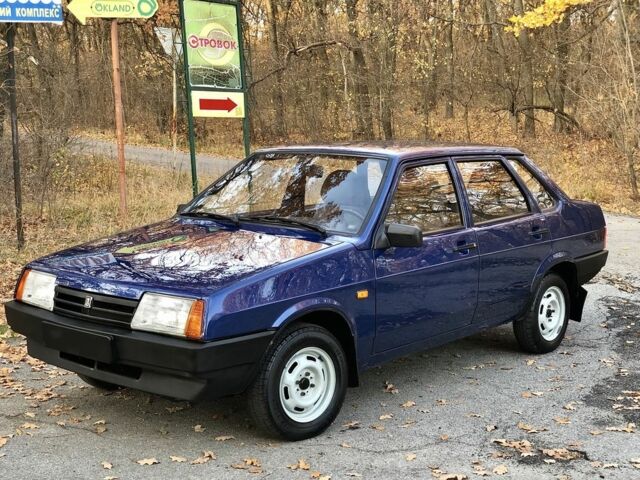 Синий ВАЗ 21099, объемом двигателя 1.6 л и пробегом 51 тыс. км за 3650 $, фото 1 на Automoto.ua