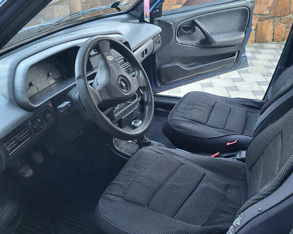 Синий ВАЗ 21099, объемом двигателя 1.6 л и пробегом 125 тыс. км за 1850 $, фото 5 на Automoto.ua