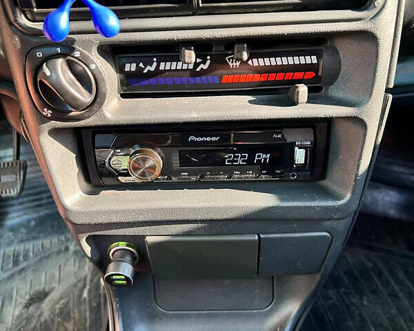 Синий ВАЗ 21099, объемом двигателя 1.6 л и пробегом 71 тыс. км за 3984 $, фото 2 на Automoto.ua