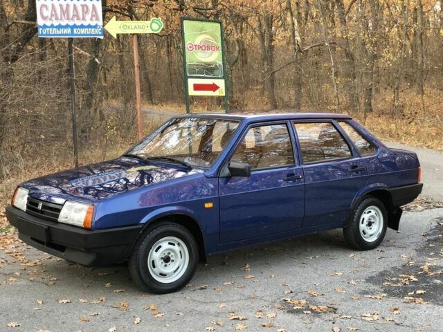 Синий ВАЗ 21099, объемом двигателя 1.6 л и пробегом 51 тыс. км за 3650 $, фото 2 на Automoto.ua