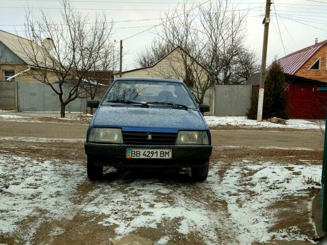 Синий ВАЗ 21099, объемом двигателя 16 л и пробегом 250 тыс. км за 1900 $, фото 7 на Automoto.ua