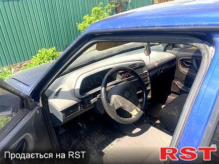 Синий ВАЗ 21099, объемом двигателя 1.6 л и пробегом 300 тыс. км за 1400 $, фото 4 на Automoto.ua