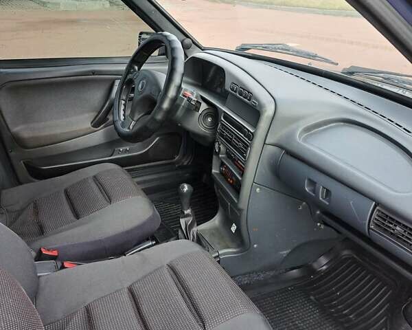 Синій ВАЗ 21099, об'ємом двигуна 1.6 л та пробігом 224 тис. км за 2750 $, фото 16 на Automoto.ua