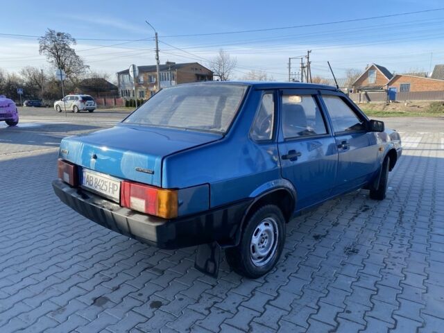 Синий ВАЗ 21099, объемом двигателя 1.6 л и пробегом 180 тыс. км за 1450 $, фото 2 на Automoto.ua