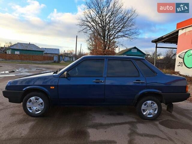 Синий ВАЗ 21099, объемом двигателя 1.6 л и пробегом 224 тыс. км за 2850 $, фото 7 на Automoto.ua