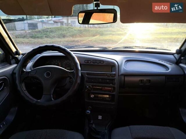 Синий ВАЗ 21099, объемом двигателя 1.6 л и пробегом 224 тыс. км за 2850 $, фото 19 на Automoto.ua