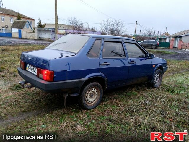 Синій ВАЗ 21099, об'ємом двигуна 1.6 л та пробігом 250 тис. км за 2350 $, фото 4 на Automoto.ua