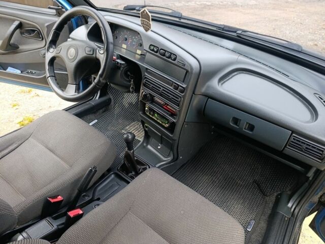 Синий ВАЗ 21099, объемом двигателя 1.6 л и пробегом 200 тыс. км за 2650 $, фото 16 на Automoto.ua