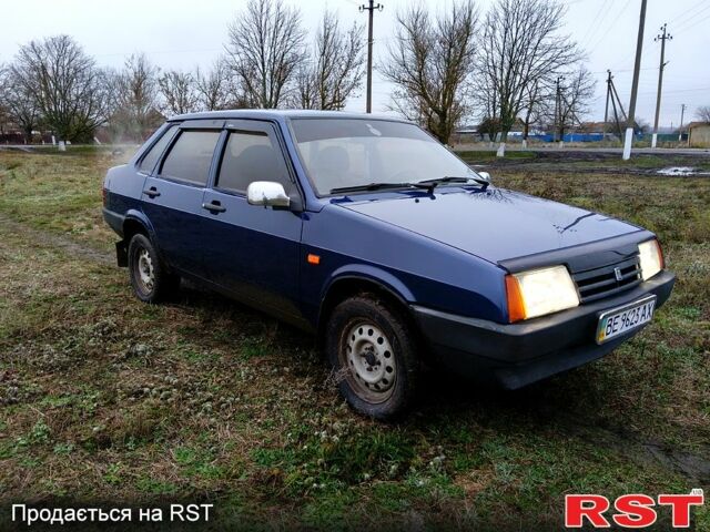 Синій ВАЗ 21099, об'ємом двигуна 1.6 л та пробігом 250 тис. км за 2350 $, фото 2 на Automoto.ua